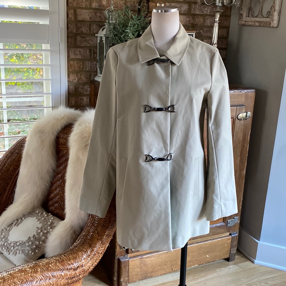 BROOKS BROTHERS KHAKI TRENCH JACKET CLIP FRONT 10 NEW